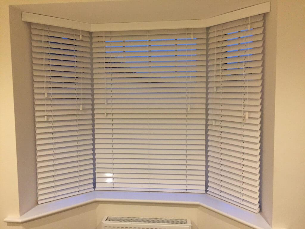 The 4 Best Window Blinds For Bay Windows 2019 Leamington Blinds   Gallery 14 1024x768 